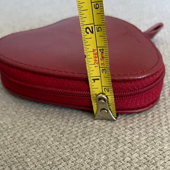 DANIER Genuine Leather Manicure Pouch Zipper Red Heart Mini 4 x 4 Inches, CLEAN - Picture 12 of 13